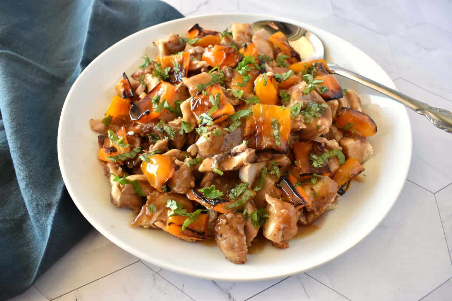 Frango com pimentão e molho balsâmico