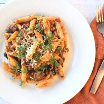 plate with penne, mushroom and taco seasonings