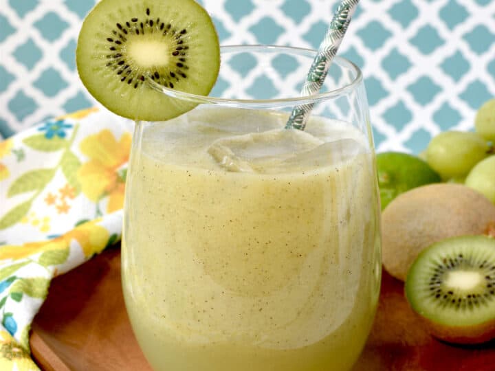 immune system booster smoothie made with kiwi, grape, lime and other healthy ingredients.