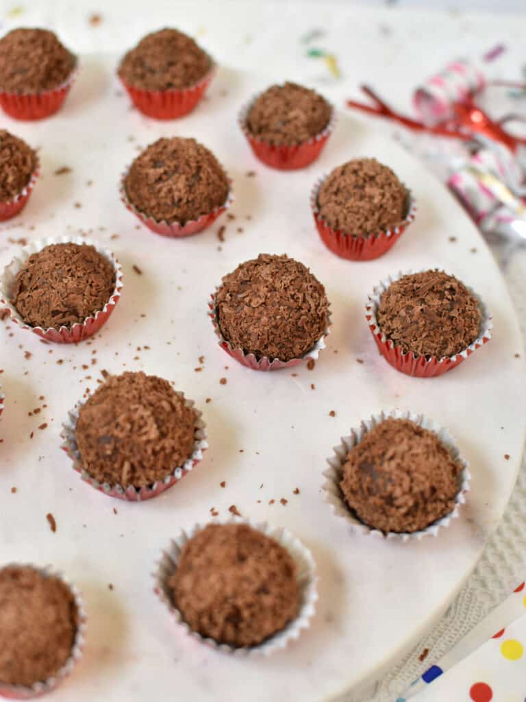 Brigadeiro Recipe (Brazilian chocolate balls) Simple Living Recipes
