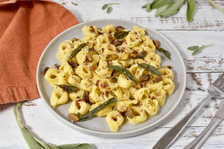 Butter sauce Tortellini Simple Living Recipes